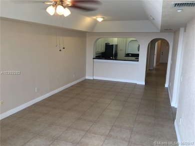 10770 NW 66th St unit 505, Doral, FL 33178 - photo 2