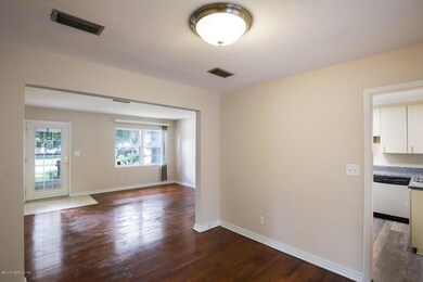 920 Arlingwood Ave, Jacksonville, FL 32211 - photo 5
