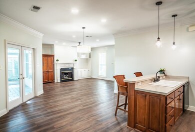 408 Sugar Mill Courtyard, Houma, LA 70360 - photo 7