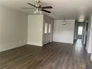 547 Lost Trail unit A, Copperas Cove, TX 76522 - photo 2