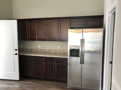 2304 Sweet Bay Dr unit B, Greenville, NC 27834 - photo 5