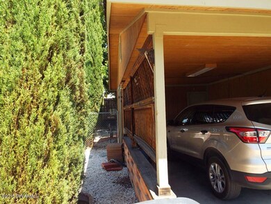 car-port