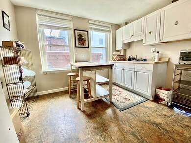2 Baldwin Place unit 3R, Boston, MA 02113 - photo 4