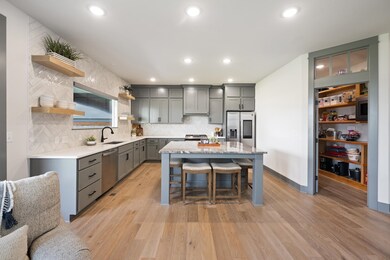 15912 W Sheriac St, Goddard, KS 67052 - photo 4