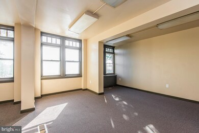 21 E Lancaster Ave unit 2, Ardmore, PA 19003 - photo 5