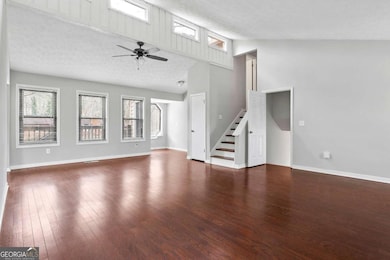 525 Magnolia Dr, Woodstock, GA 30188 - photo 2