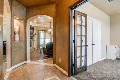 117 Helen Hampton Dr, Springtown, TX 76082 - photo 6