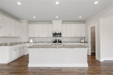 Photos form previous build. Some options shown not included