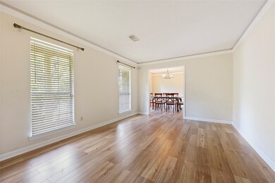 910 N Wilcrest Dr, Houston, TX 77079 - photo 5