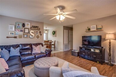 1531 Sunset Dr, Asheboro, NC 27205 - photo 7