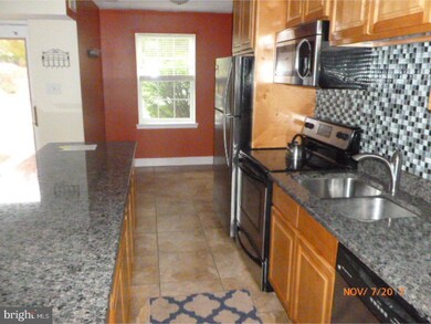 210 Washington Place unit 10, Chesterbrook, PA 19087 - photo 2