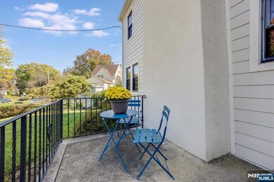 19 Harding Rd, Glen Rock, NJ 07452 - photo 3