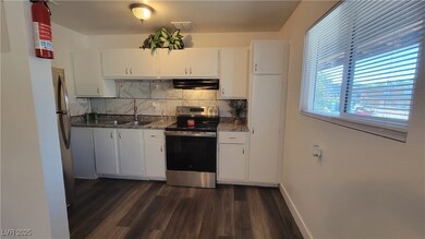 2904 Marlin Ave unit C, Las Vegas, NV 89101 - photo 7