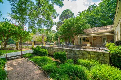 802 S Austin St, Comanche, TX 76442 - photo 7