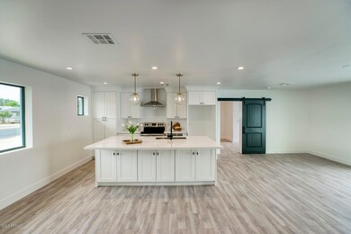 2120 E Palm Ln, Phoenix, AZ 85006 - photo 7