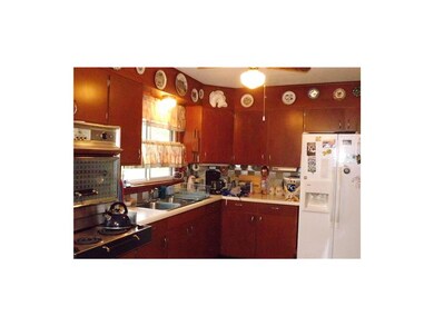 Nice Kitchen appliances Stay!
