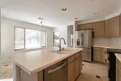 1260 W Canary Way, Chandler, AZ 85286 - photo 7