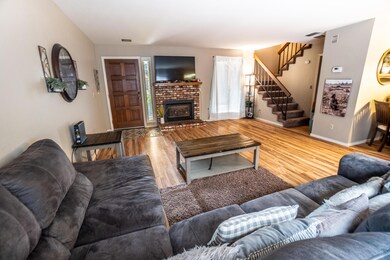 2-LivingRoom2