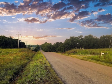 21705 N Pottawatomie Rd, Luther, OK 73054 - photo 2