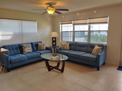 45 Windsor C, West Palm Beach, FL 33417 - photo 4