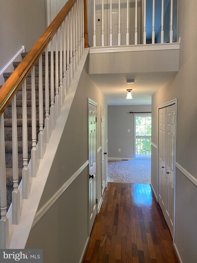 560 Doe Ct, Royersford, PA 19468 - photo 3