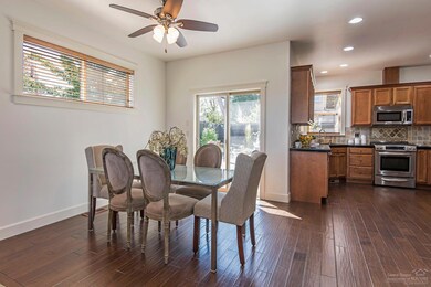 3747 NE Purcell Blvd, Bend, OR 97701 - photo 6