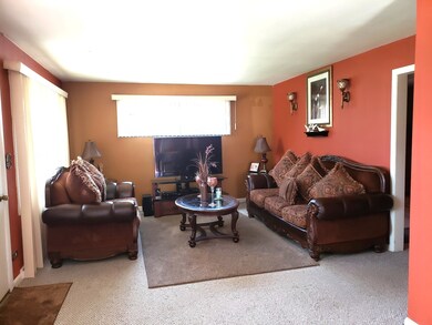 2211 Linden Ave, Waukegan, IL 60087 - photo 4