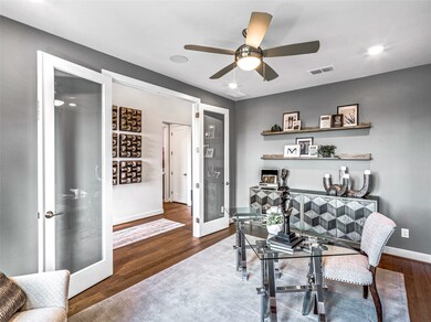 1883 Lake Crest Ln, Friendswood, TX 77546 - photo 5