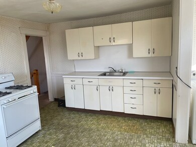 22 James St, Woburn, MA 01801 - photo 6