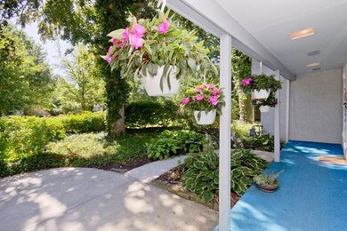 343 N Cassady Ave, Columbus, OH 43209 - photo 3