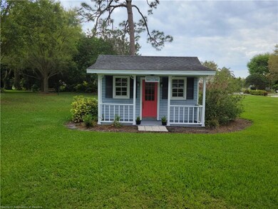 12 Meadowlake Dr, Lake Placid, FL 33852 - photo 3