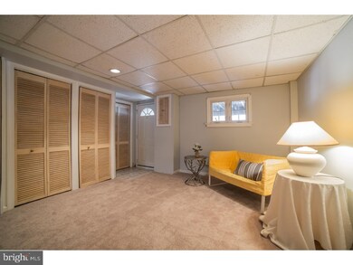 1139 Tremont Dr, Glenolden, PA 19036 - photo 3