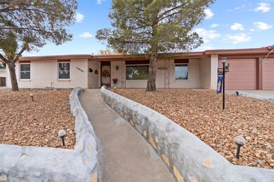 10840 Vista Lomas Dr, El Paso, TX 79935 - photo 2