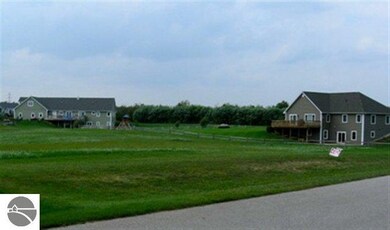 000 E Longbranch Cir, Traverse City, MI 49684 - photo 3