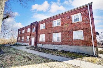 2670 Shaffer Ave, Cincinnati, OH 45211 - photo 2