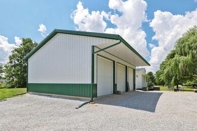 3-bay garage