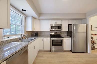 201 Rose Hall unit 201, Nashville, TN 37212 - photo 7