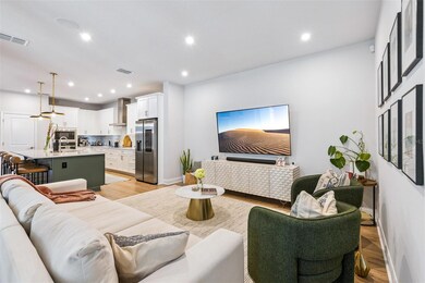 9916 Rodbell St, Orlando, FL 32827 - photo 6