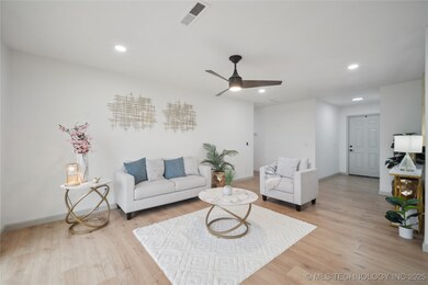 11431 E 61st Place, Broken Arrow, OK 74012 - photo 7