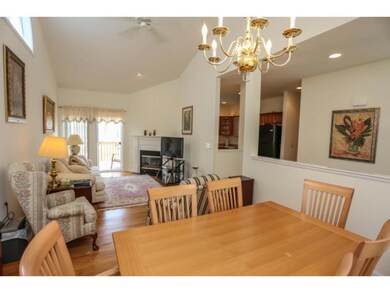 47 Old Stage Rd unit 47, Litchfield, NH 03052 - photo 5