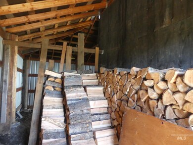 209 Clark St, Weippe, ID 83553 - photo 6