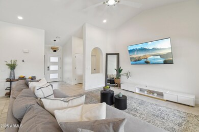 6-web-or-mls-S Amber St-0805-006