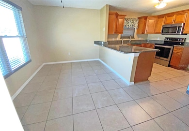 1019 Penguin Place, Lakeland, FL 33809 - photo 3