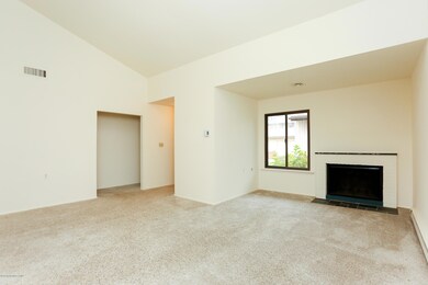 LivingRoom1