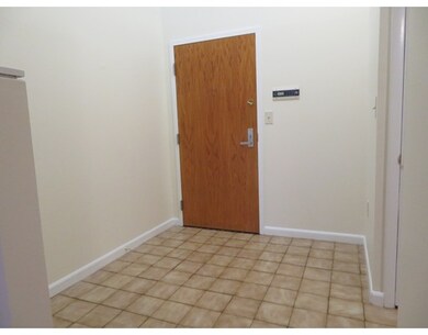 376 Commercial St unit F2, Boston, MA 02109 - photo 6