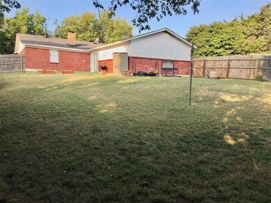 8412 Gibbs Dr, Fort Worth, TX 76108 - photo 5