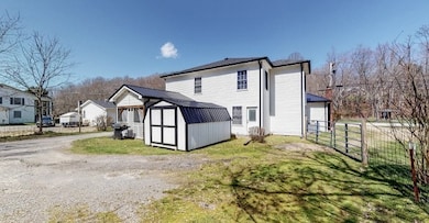 419 E Main St, Red Boiling Springs, TN 37150 - photo 6