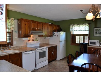 32 Ledge Dr, Barre, VT 05641 - photo 4