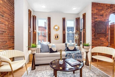 12 Battery St unit 5, Boston, MA 02109 - photo 2