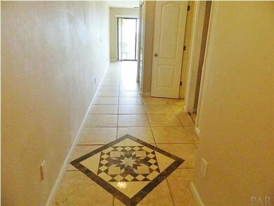 This Beautiful 1 BR Condo is perfect for you.